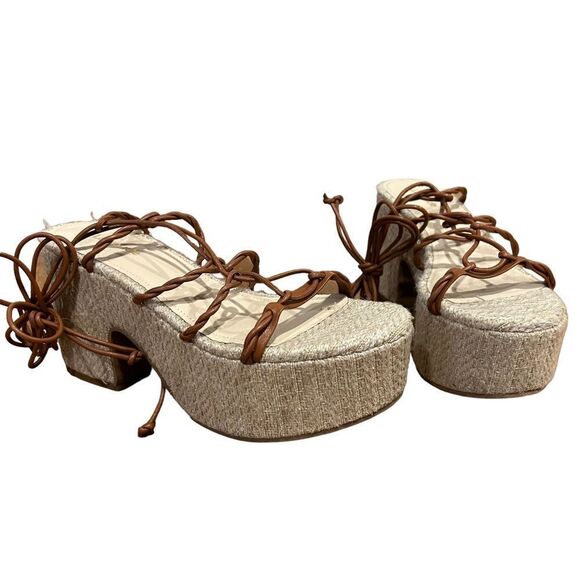 Revolve Larroude Coco Sandal in Caramel - Picture 4 of 10